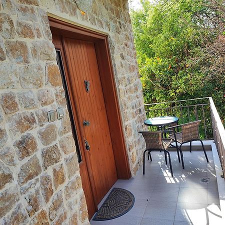 Stone House With Seaview Apartment Nea Poteidaia Exterior foto