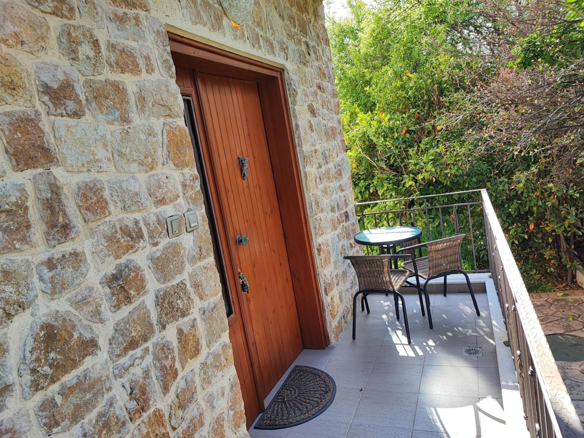 Stone House With Seaview Apartment Nea Poteidaia Exterior foto