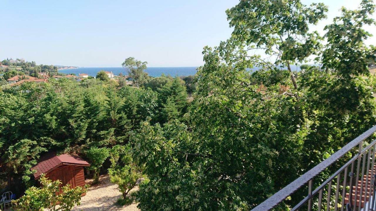 Stone House With Seaview Apartment Nea Poteidaia Exterior foto