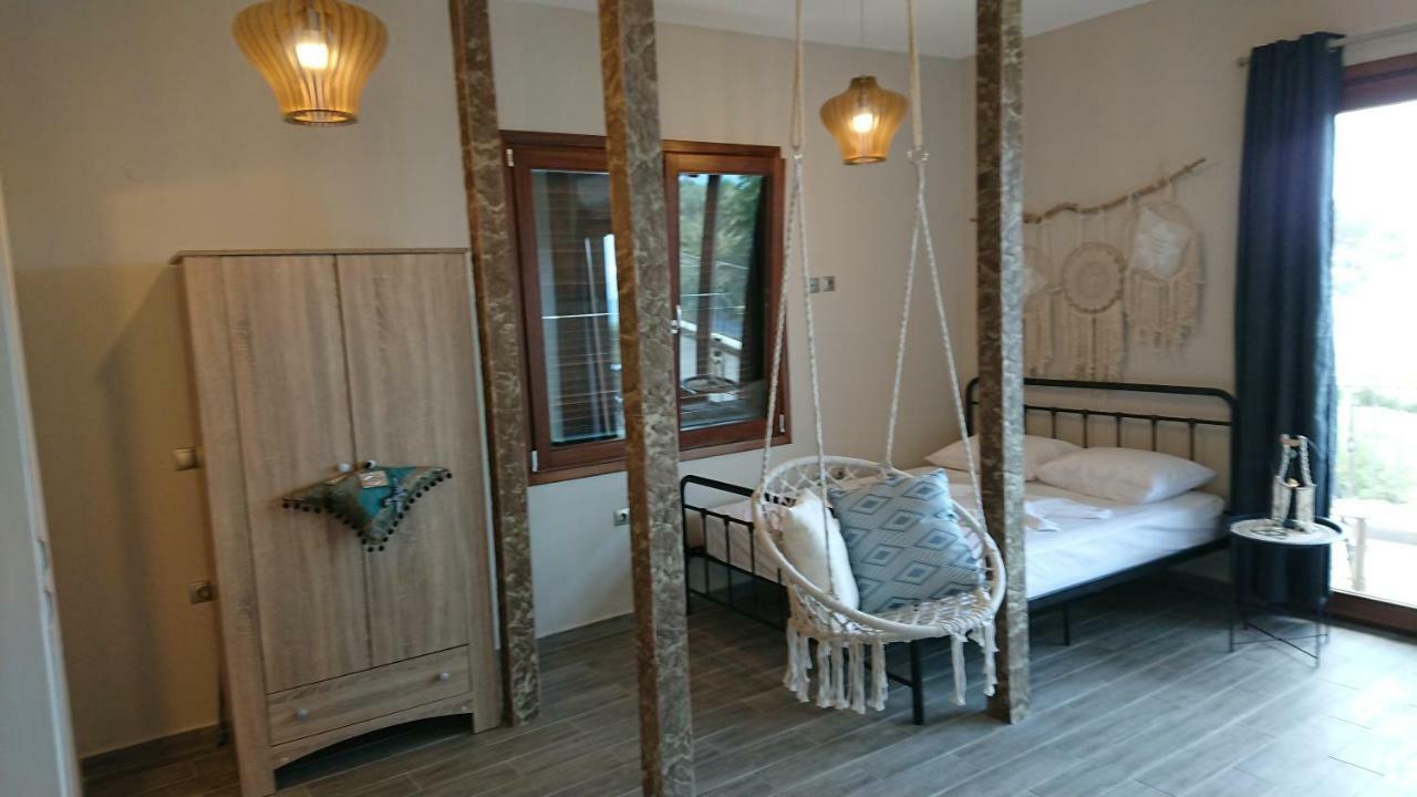 Stone House With Seaview Apartment Nea Poteidaia Exterior foto