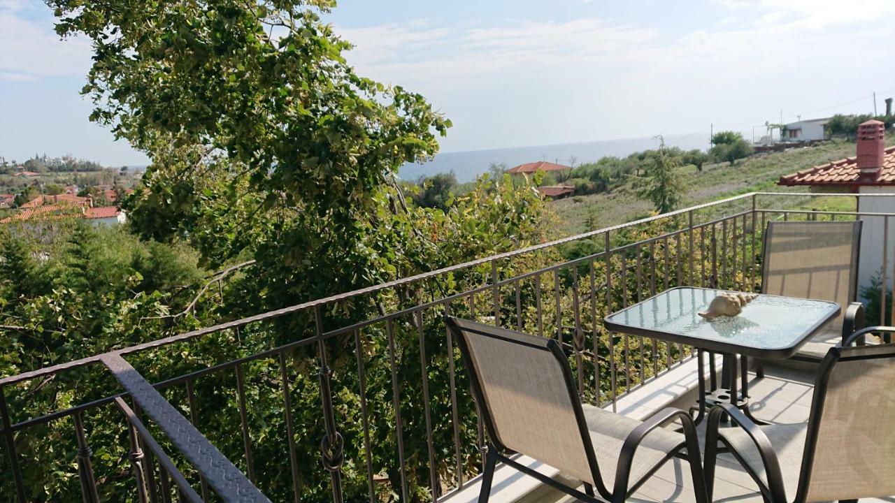 Stone House With Seaview Apartment Nea Poteidaia Exterior foto