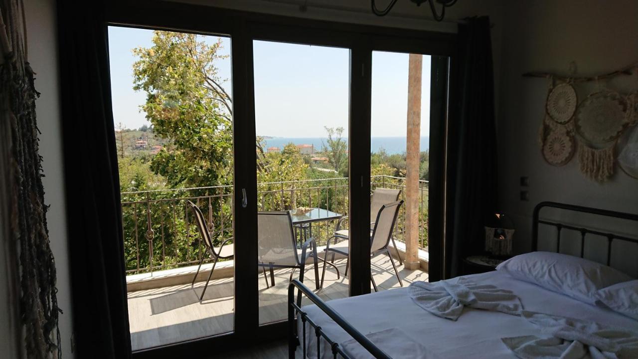 Stone House With Seaview Apartment Nea Poteidaia Exterior foto