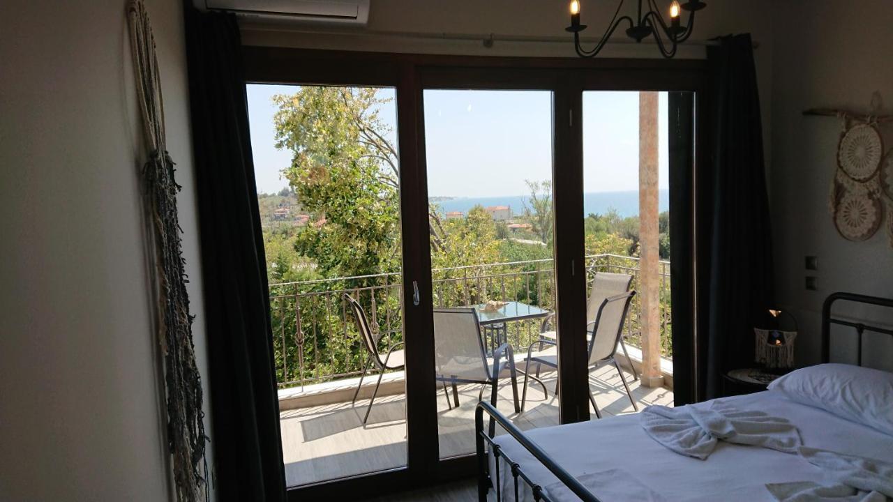 Stone House With Seaview Apartment Nea Poteidaia Exterior foto