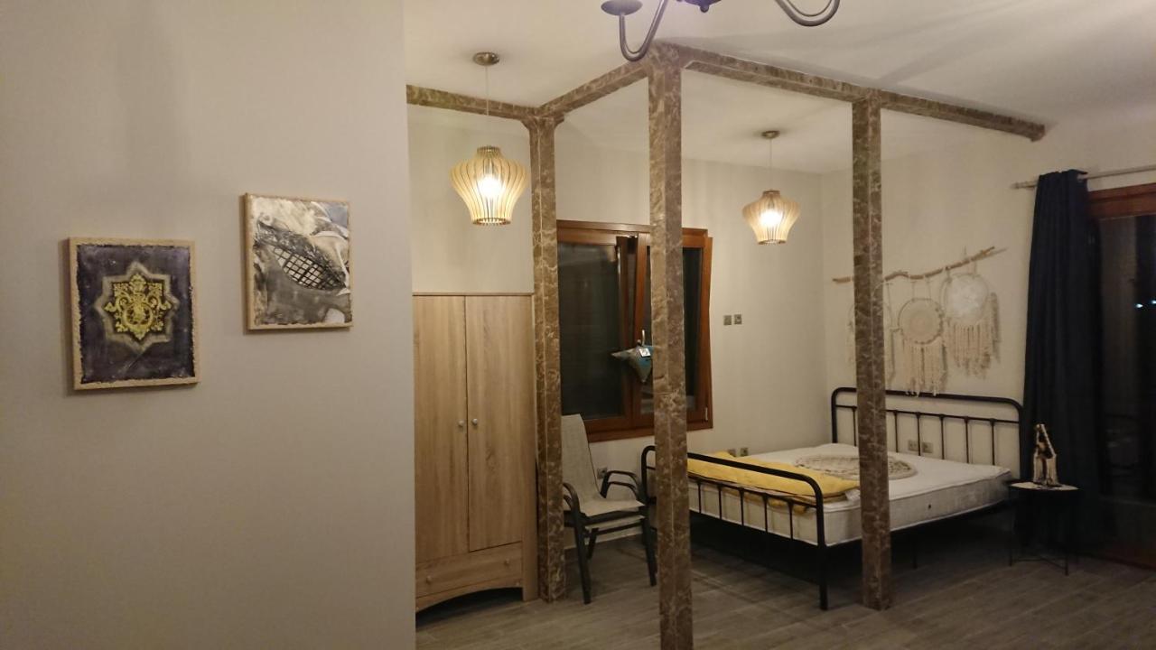 Stone House With Seaview Apartment Nea Poteidaia Exterior foto